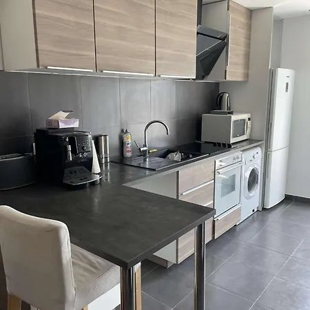 Apartment La